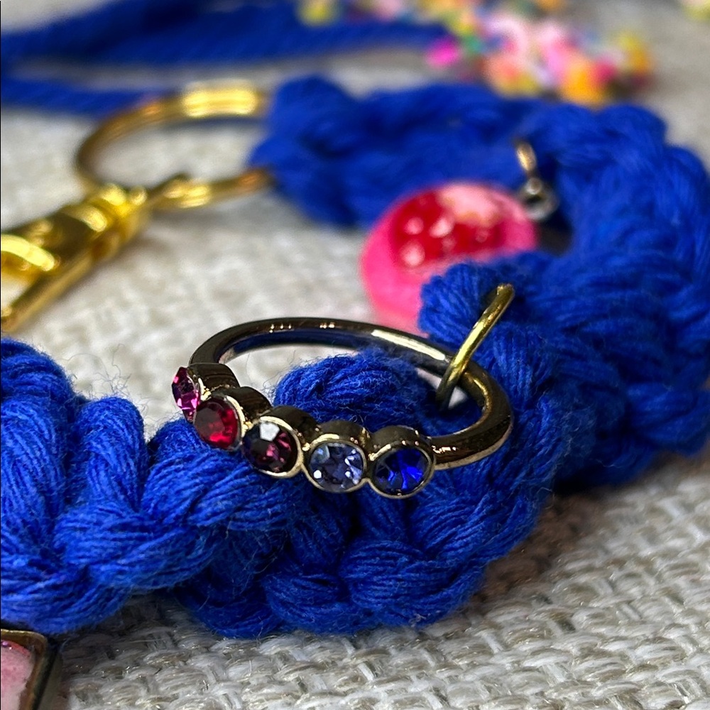 Handmade Macrame Foodie Key Chain - Picture 9 of 12